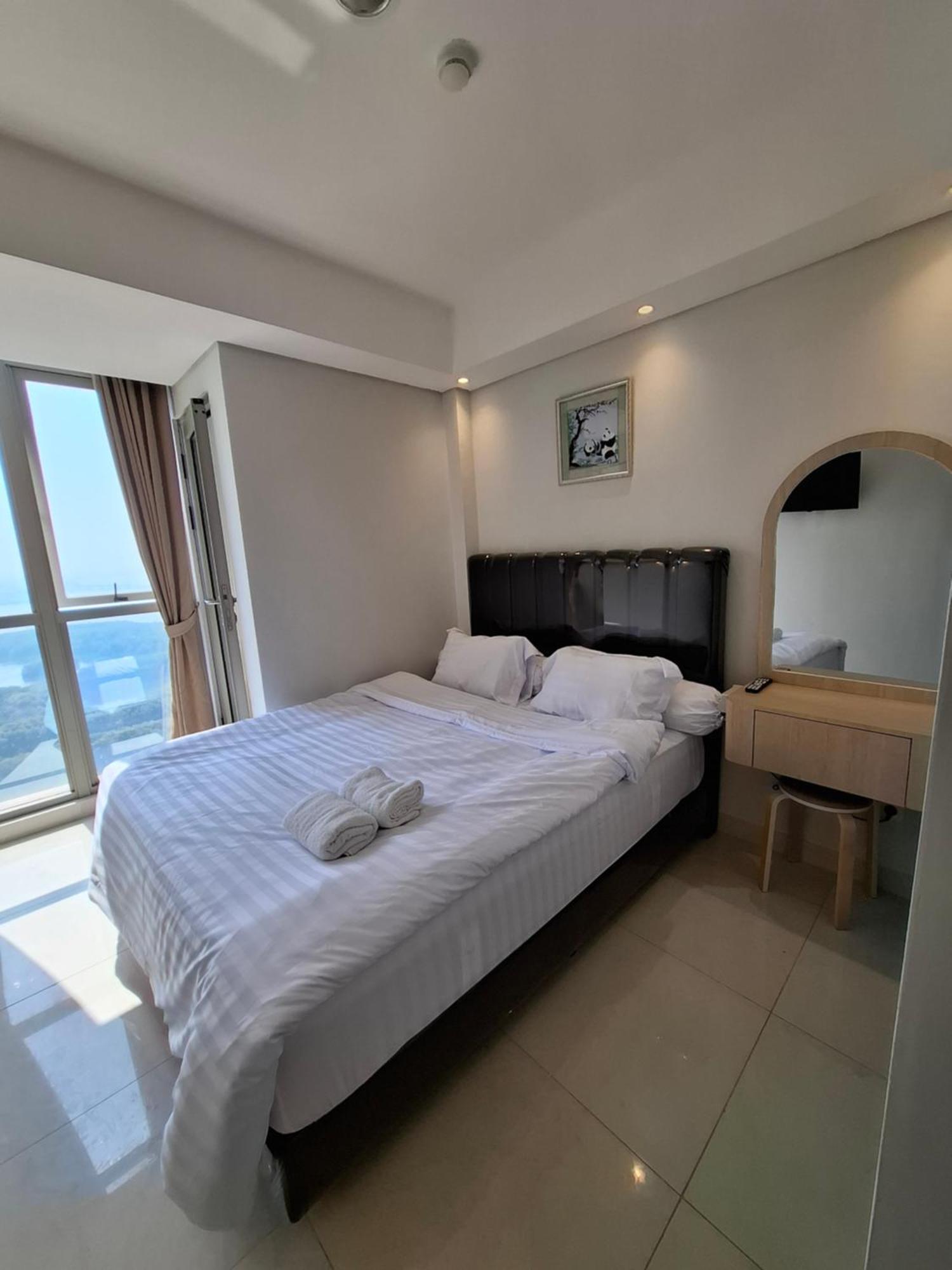 One Bedroom Gold Coast Pik Apartemen Jakarta